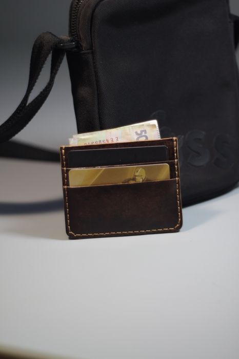 Картхолдер кожаный ручной работы.