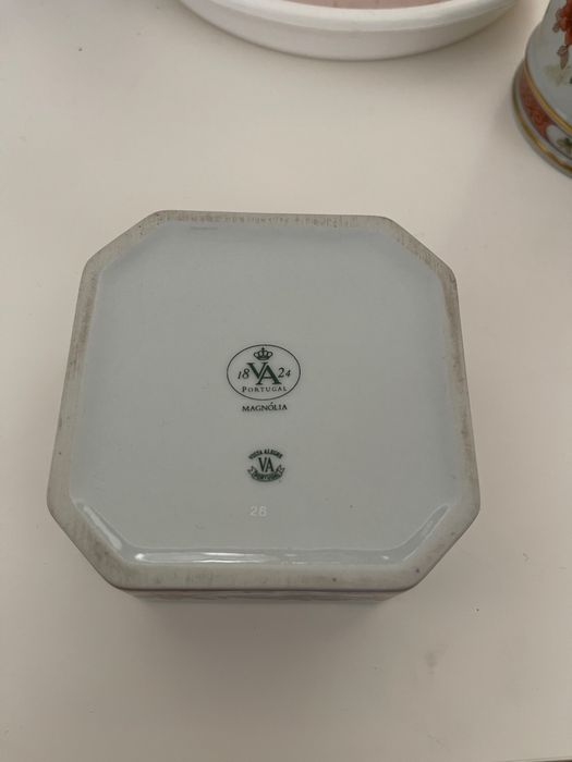 Vendo peça da vista alegre