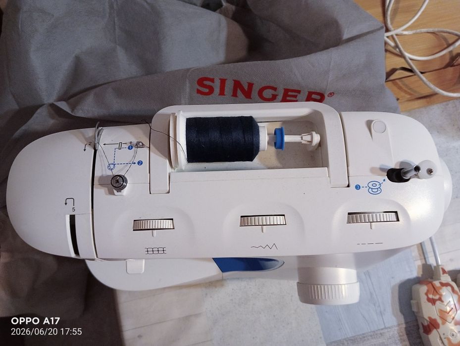 Máquina de costura Singer