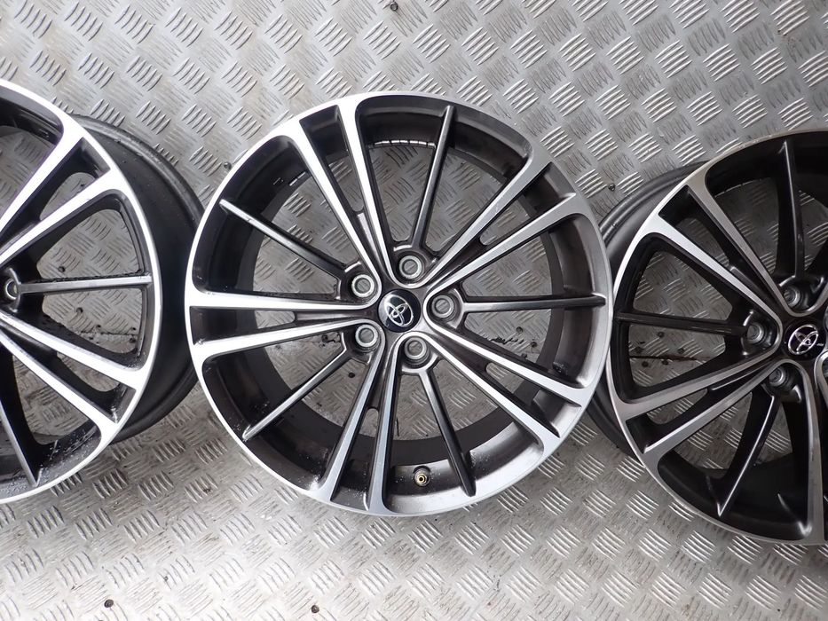 FELGI ALUMINIOWE TOYOTA SUBARU  7JX17  ET 48  5X100  PIASTA 56