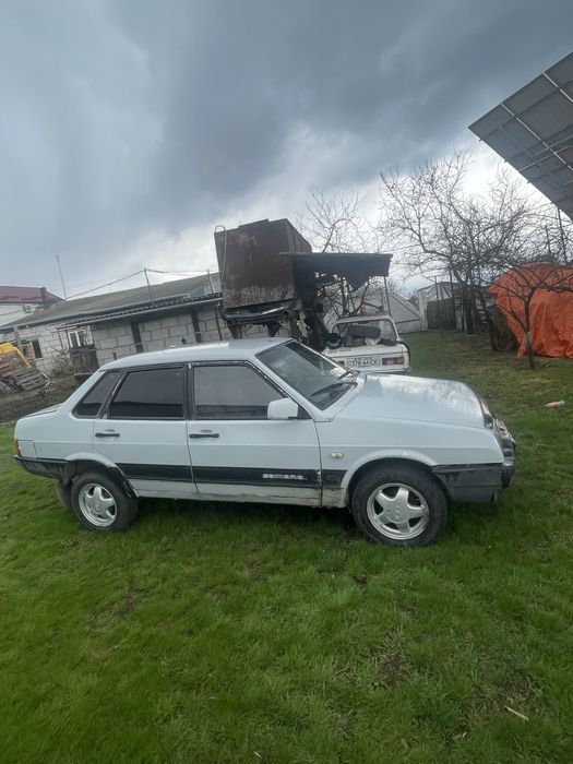 продам ваз 21099
