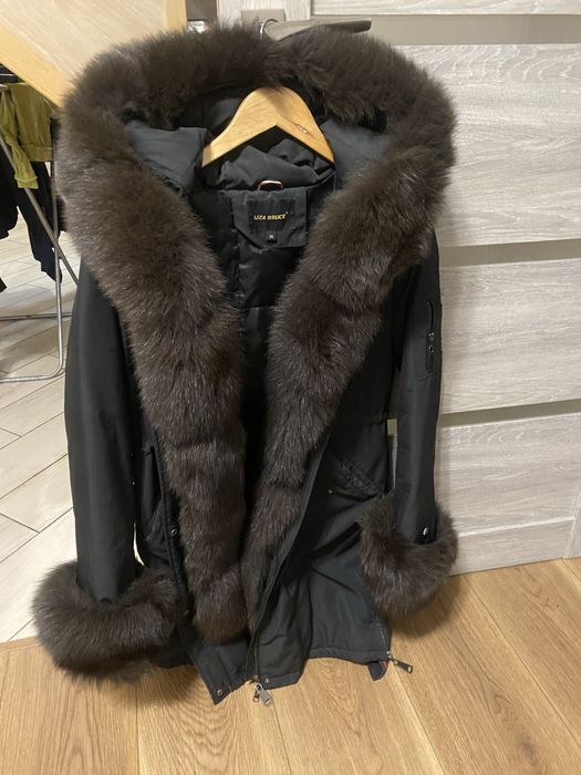 Жіноча куртка парка