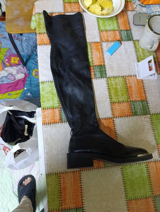 Шкіряне взуття фірмове