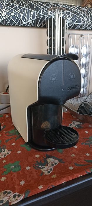 Máquina de café delta q