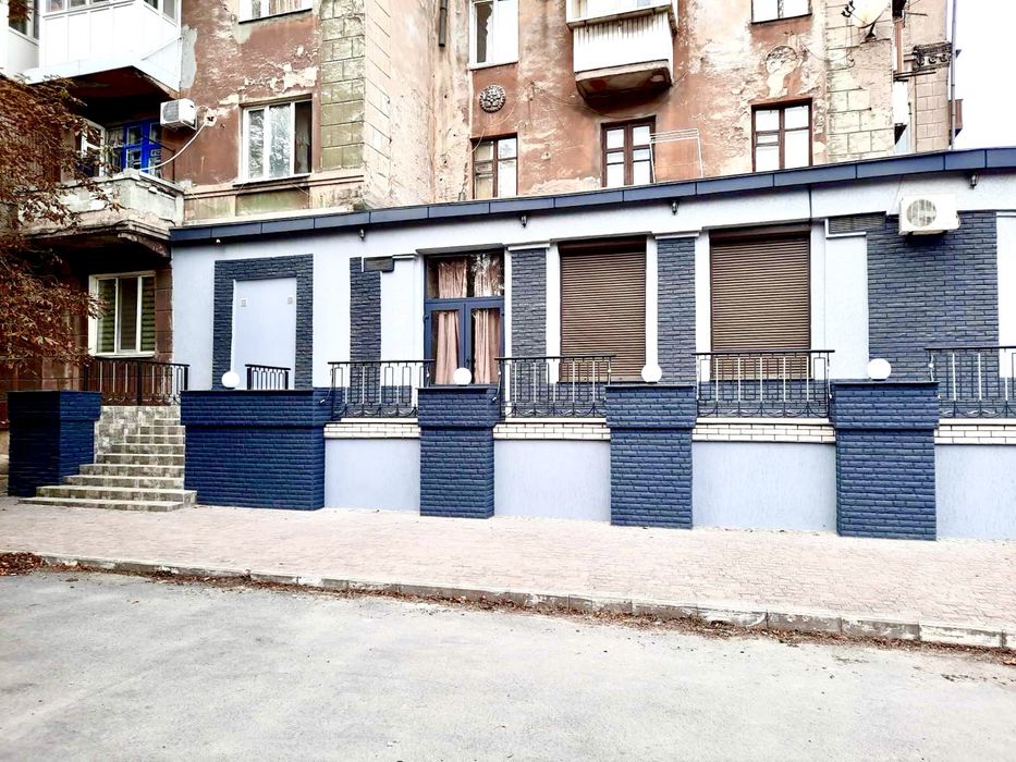 Продажа помещения, 176 м.кв, терасса, фасад, мебель, ремонт, Соцгород.
