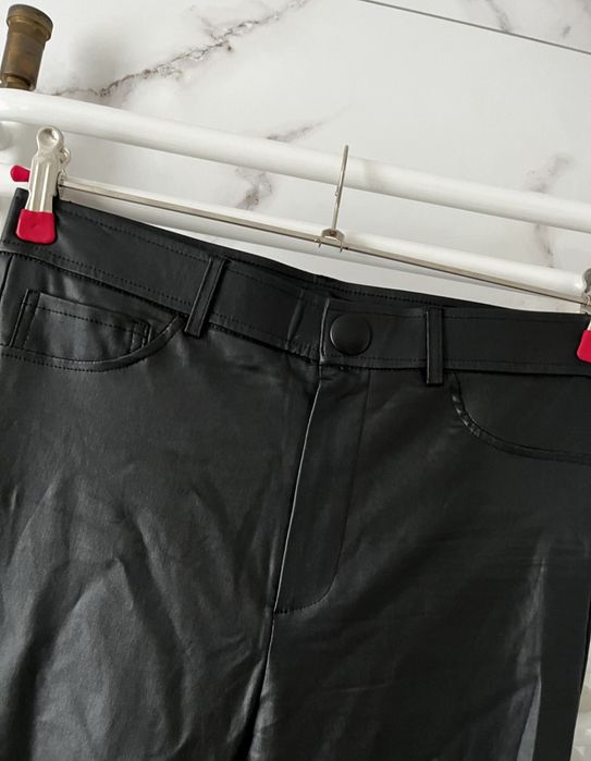 Spodnie z eko skóry Zara M