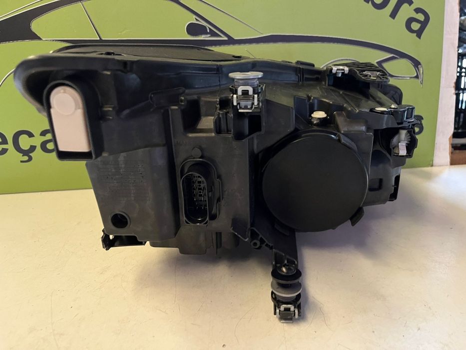 Seat Leon 5F - Farol LED Esquerdo - FF847