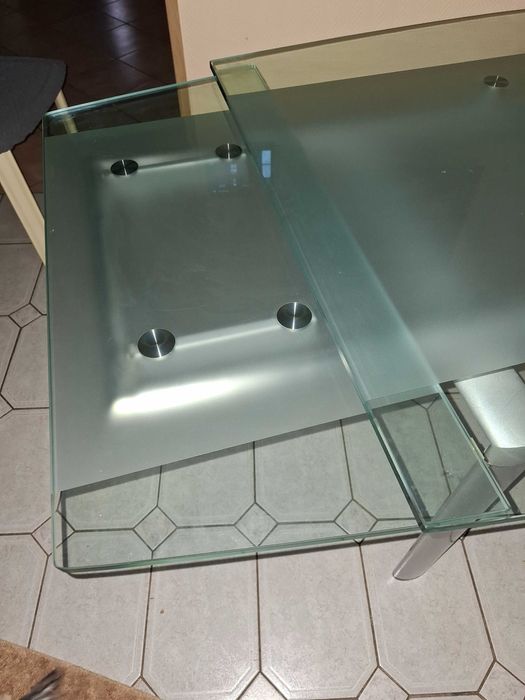 Stół szklany do jadalni, rozkładany