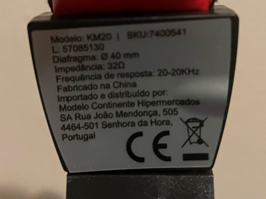 Phones com micro Novos do Continente
