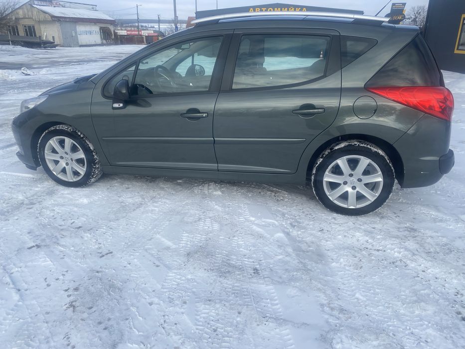 Продам Peugeot 207 SW