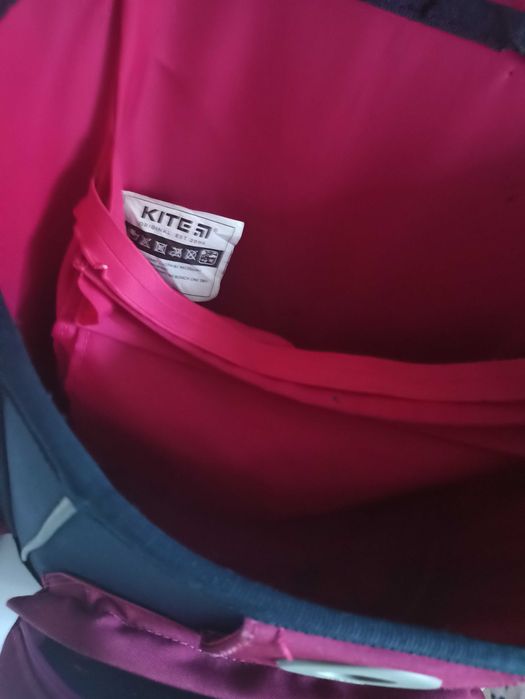 Продам школьный рюкзак для девочки