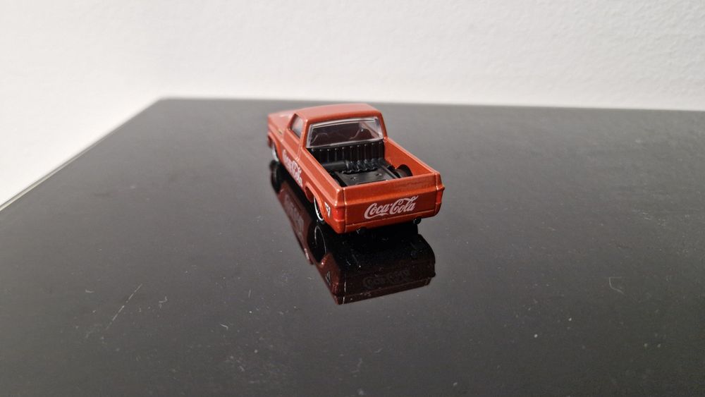 Hot Wheels Chevy Silverado Coca-Cola Custom