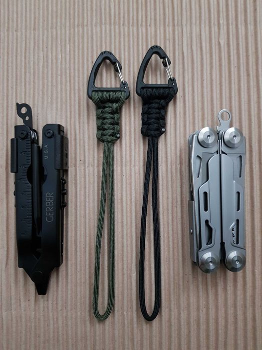 Страховочный шнур подвес темляк тренчик паракорд с карабином брелок