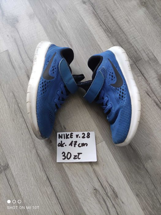 Buty Nike niebieskie adidasy rozmiar 28