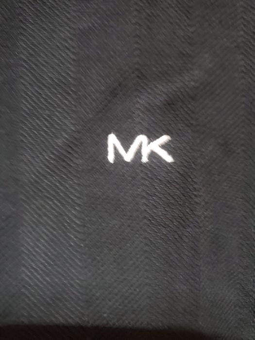 Polos novos com etiqueta