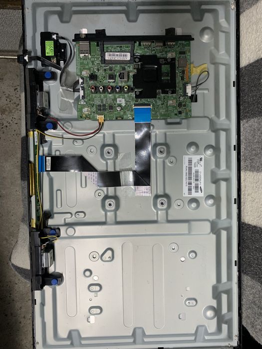 Телевізор Samsung UE32N4302AK