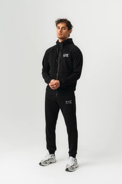 Спортивний костюм Emporio Armani спортивний костюм емпоріо армані