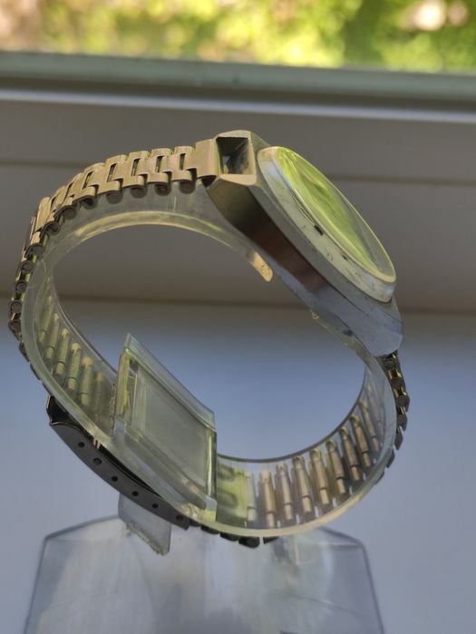Часы "Зим", корпус латунь, механизм 2602,  15 камней