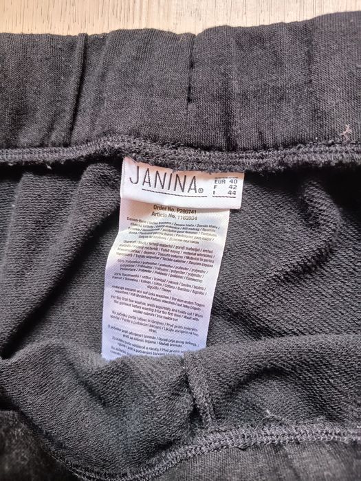 Jak nowe spodnie dresowe cargo 40-42/44 kieszenie