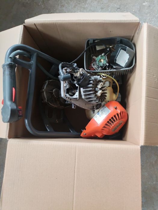 Świder glebowy Oleo-mac MTL 51 na częsci.