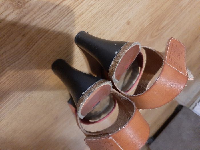 buty na słupku na lato na rzep pomqrańczowe