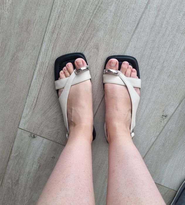 Шкіряні босоніжки Vito Rossi