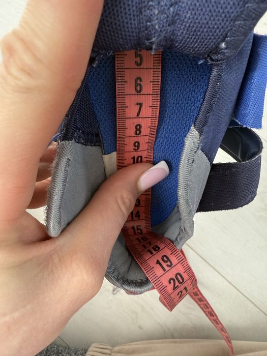 Кросівки Nike 22 розмір