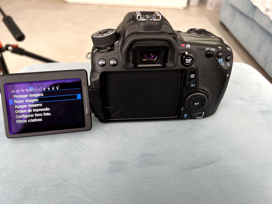 Vendo Canon EOS 70 D