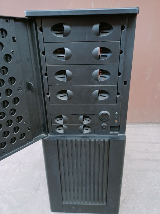 Корпус для сервера.