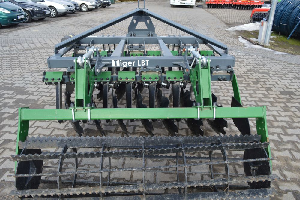 Lekka brona talerzowa 1,8m TIGER 18 Awemak