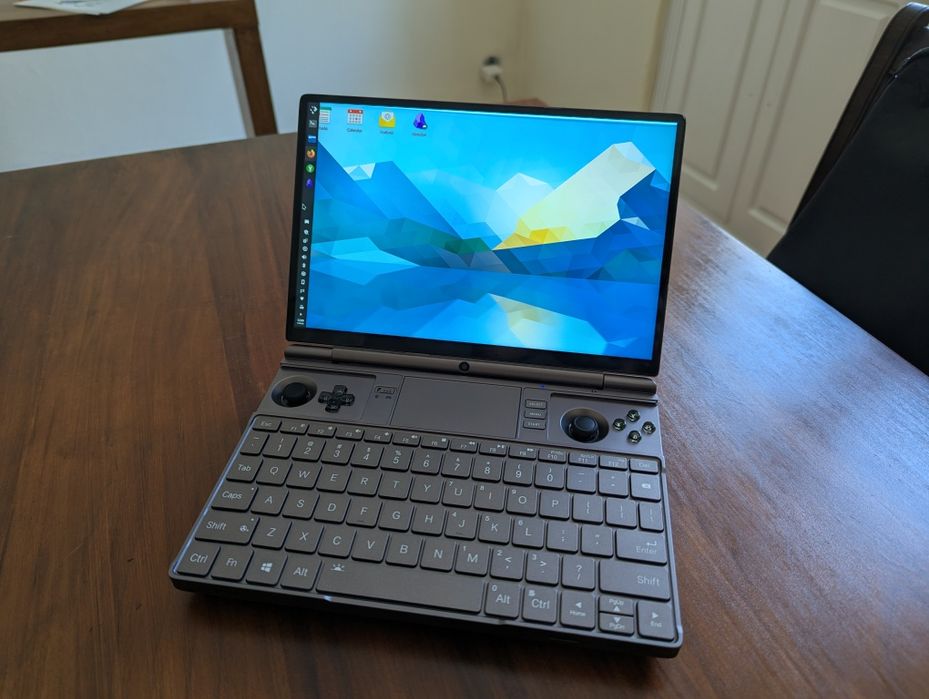 GPD Win Max 2 (2023) - R5 7640U - 16GB RAM
