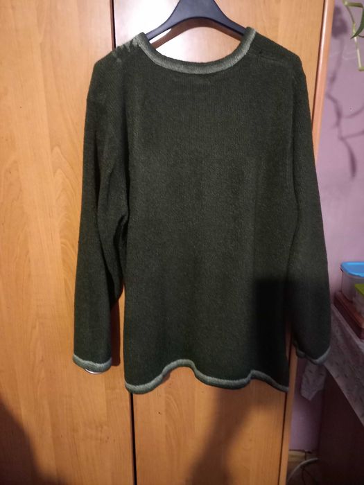 sprzedam sweter damskie