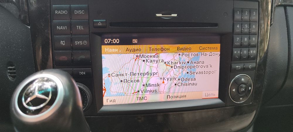 Штатна Магнитола Comand ntg 2.5 на Mercedes vito viano 639 с кодом Карти України битые пиксели на экране