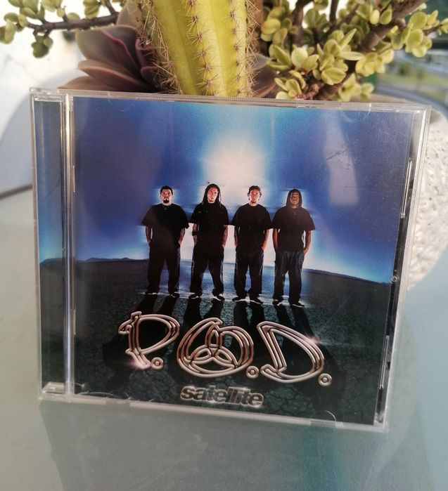 P.O.D. - Satellite