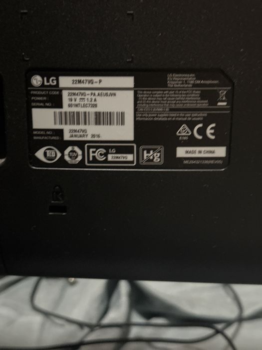 Monitor LG”22” full hd