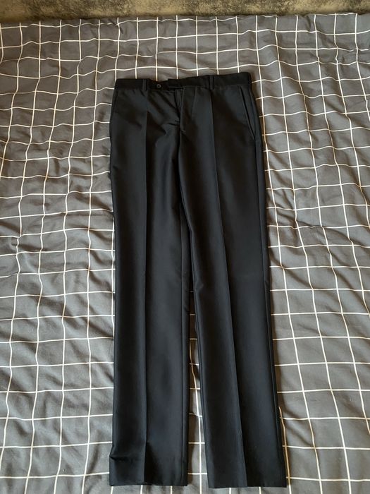 Продам костюм класичний темно синього кольору