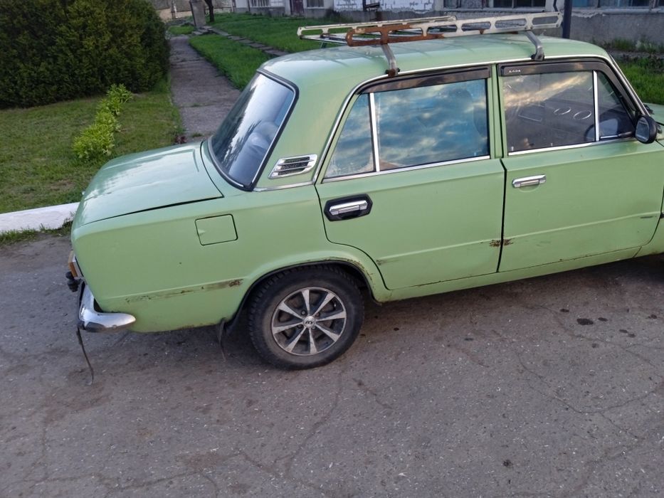 Живой  ваз  2101