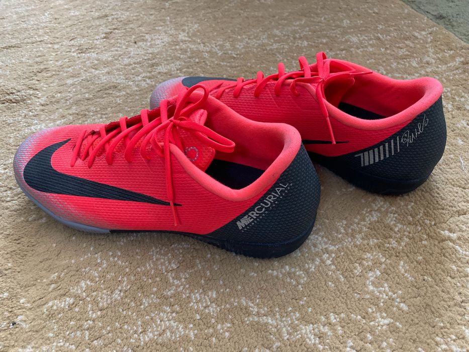 sportowe buty NIKE