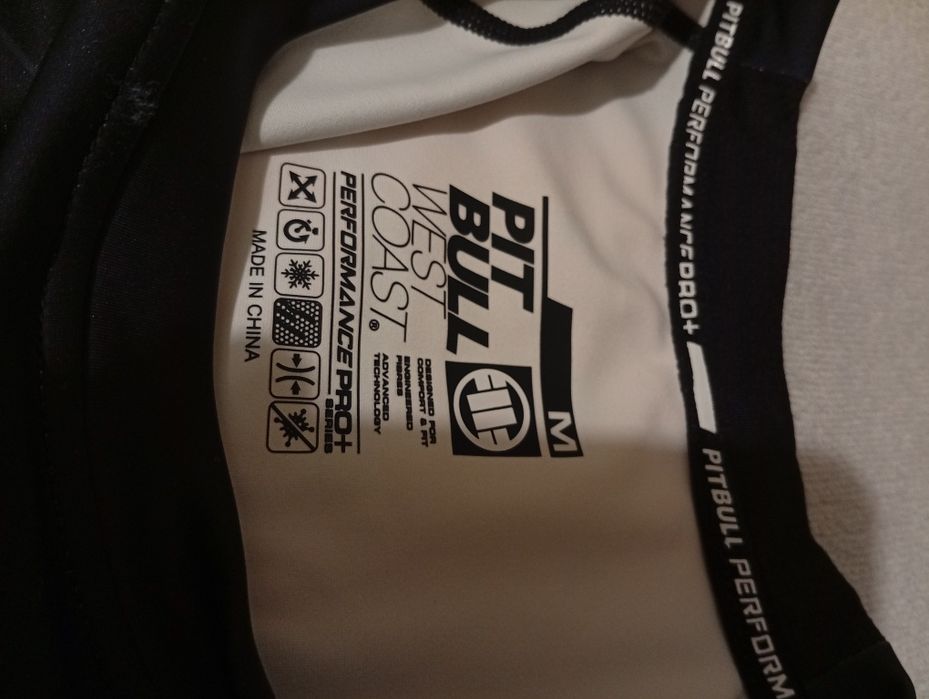 Nowy Rashguard longsleeve pitbull