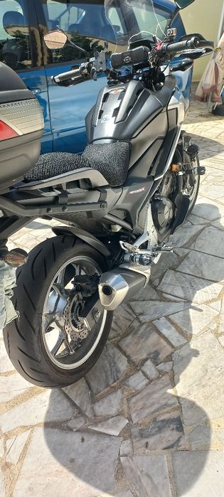 Honda nc 750x de 2017 com 15.000 klms