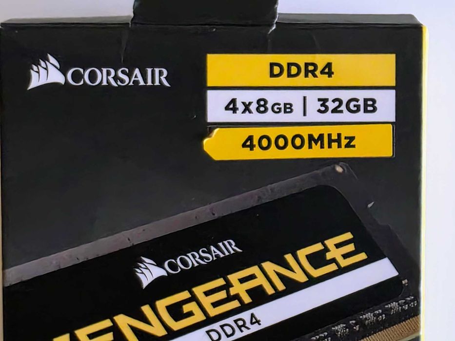 Corsair Vengeance SODIMM 8GB DDR4 4000 (PC4-32000): 3 700 грн