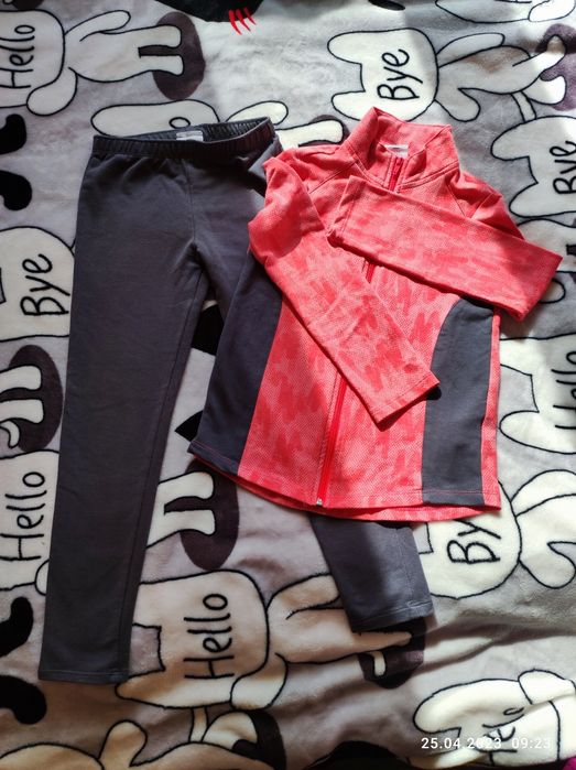 Спортивний костюм для дівчинки на 5-6 років