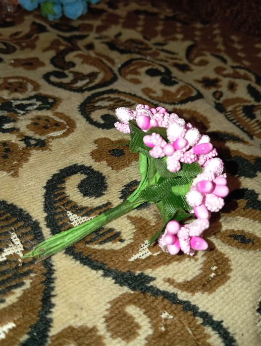 Продам заготовки для рукоділля, троянди  латекс, тичинки, заколки