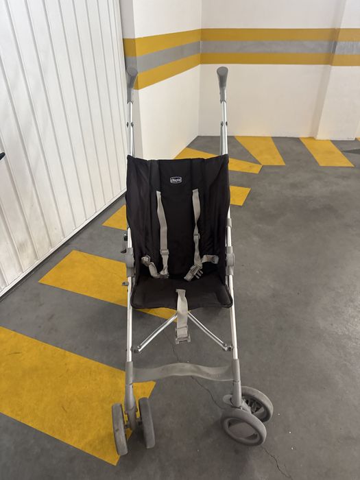 Carrinho de passeio para bebé chicco - usado