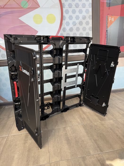 Кабинет 960/960 для быстрого монтажа  ip65. LED екран