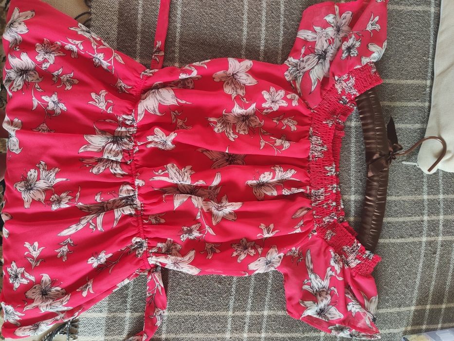 Продаю платье летнее