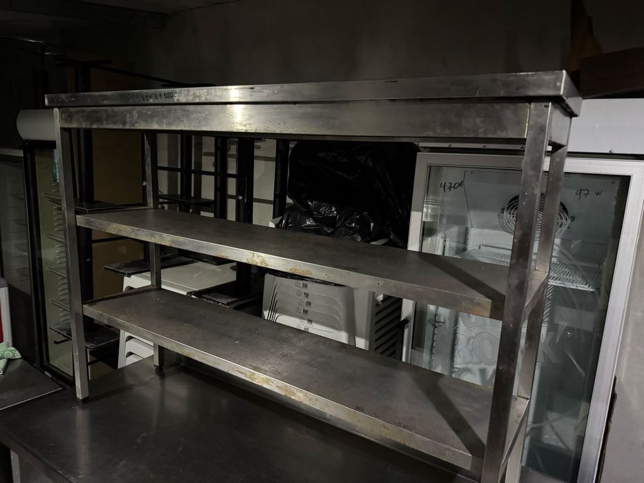 Bancada de apoio em inox para restauração