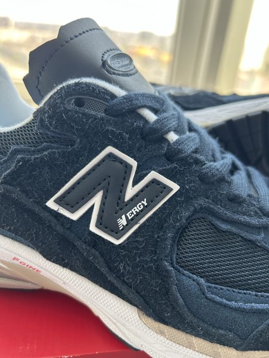 Легкі та стильні чоловічі кросівки!