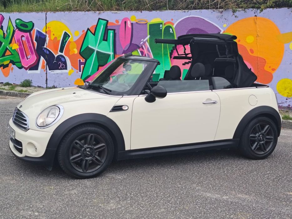 MINI Cabrio Cooper D