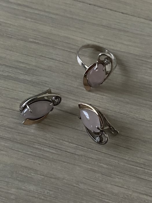 Набор с розовым кварцем 925